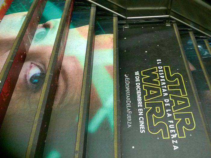 diseñar para publicidad exterior, star wars, madrid, metro